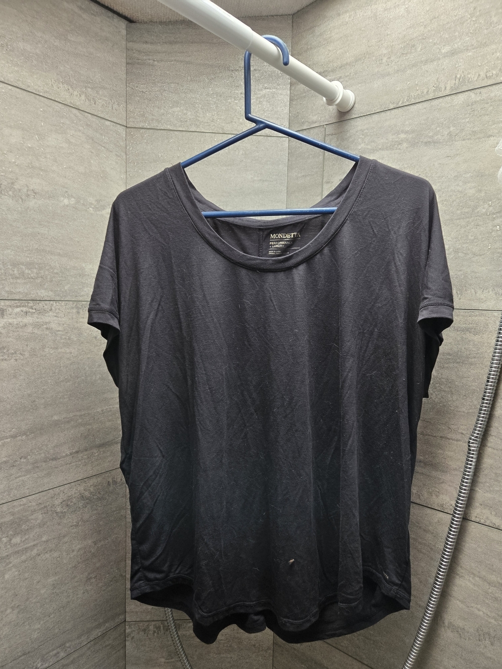 Mondetta Men’s Black Crew Neck Short Sleeve Shirt